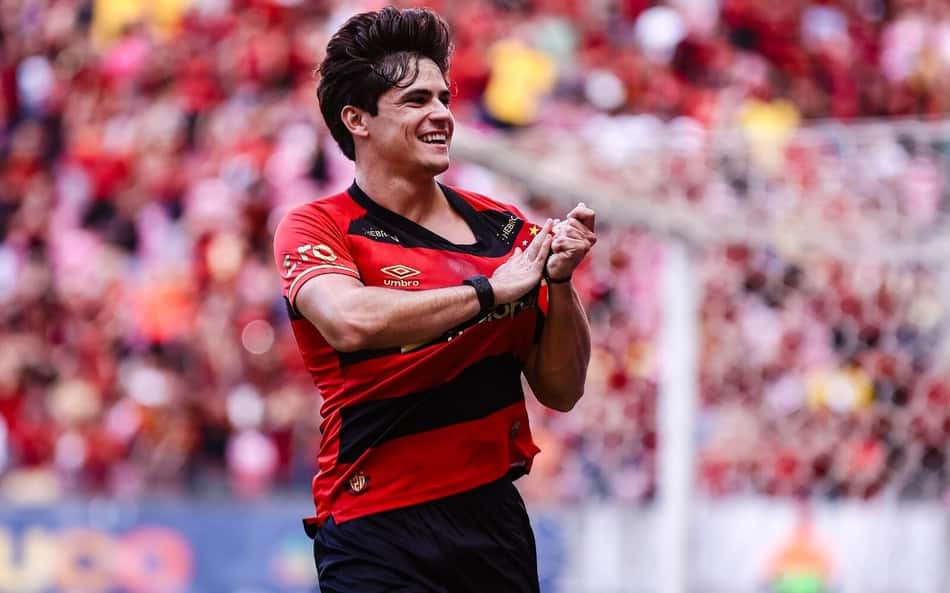 Amuleto: Lenny confirma foco para confonto final pelo título pernambucano