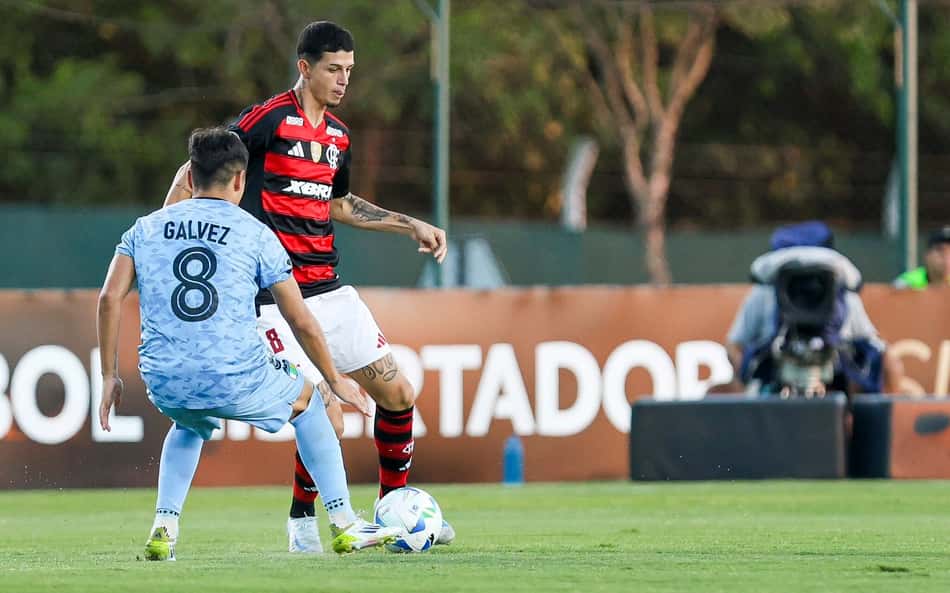 Flamengo empata com O'Higgins, mas avança às semifinais da Libertadores Sub-20