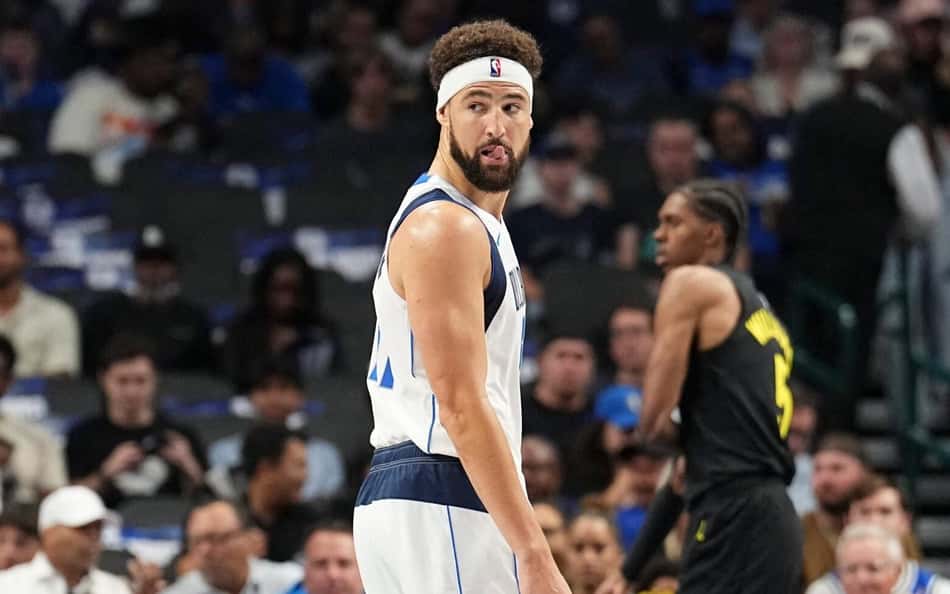 Klay-Thompson-Dallas-Mavericks-NBA-scaled-aspect-ratio-512-320
