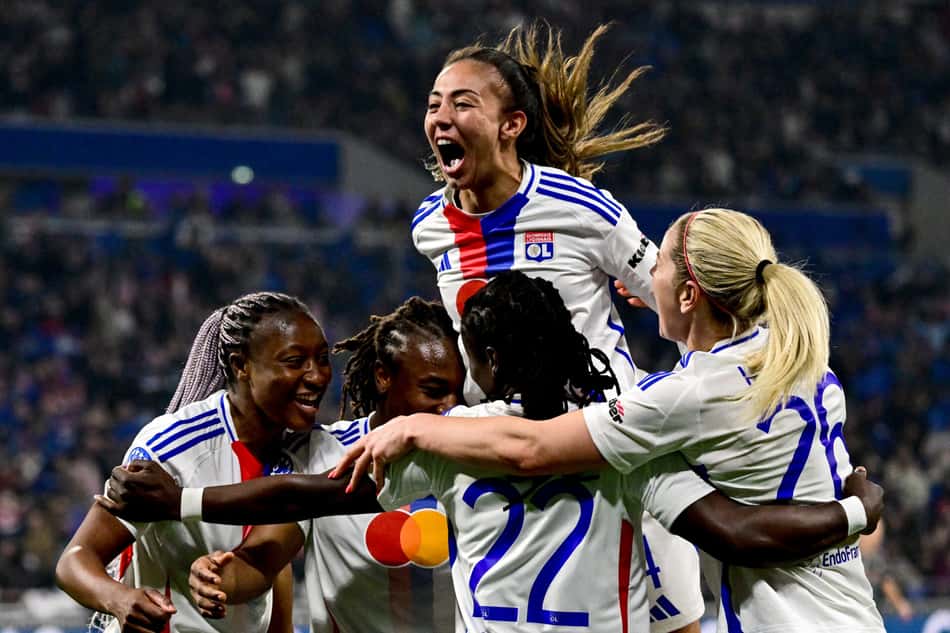 FBL-EUR-C1-WOMEN-LYON-BAYERN MUNICH
