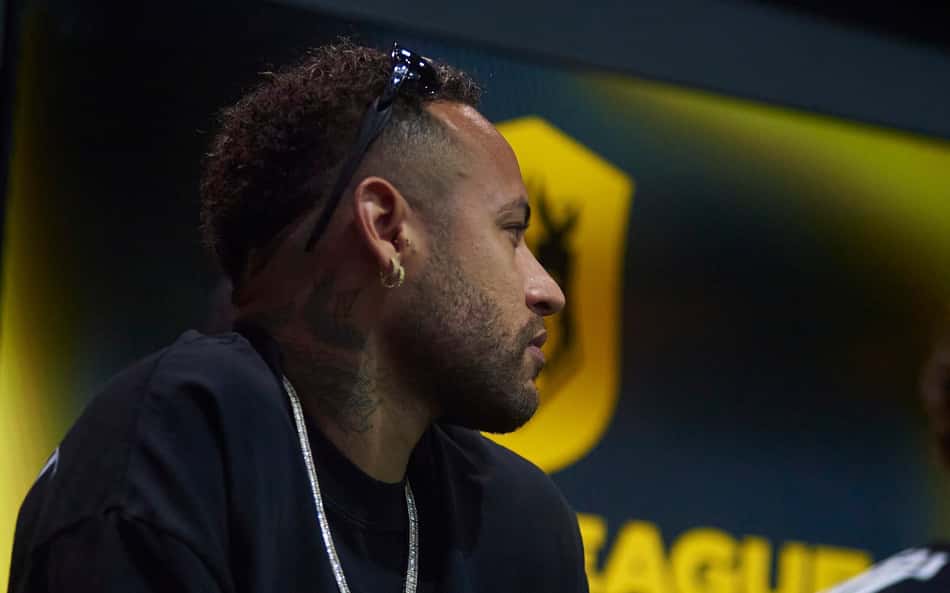 Neymar tem 'passagem discreta' em estreia da Kings League; veja como foi