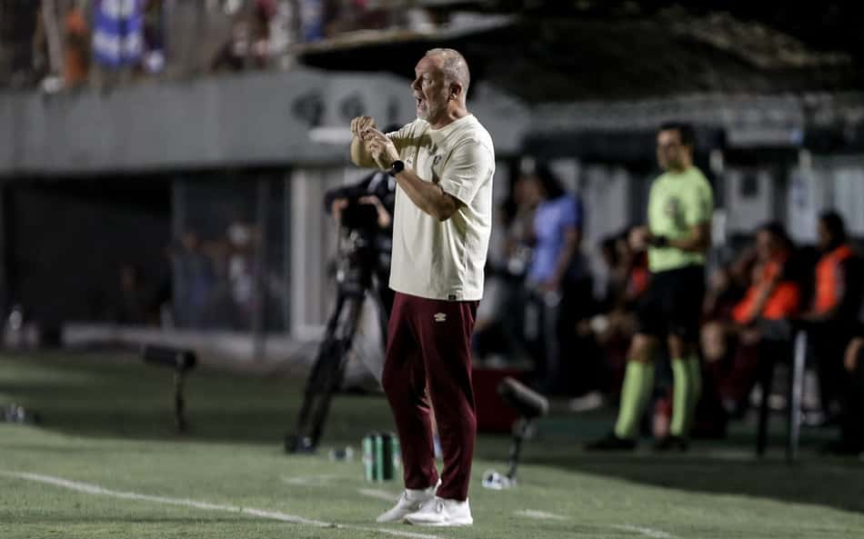 Fluminense 'ganha direito' de rodar elenco na semifinal do Campeonato Carioca