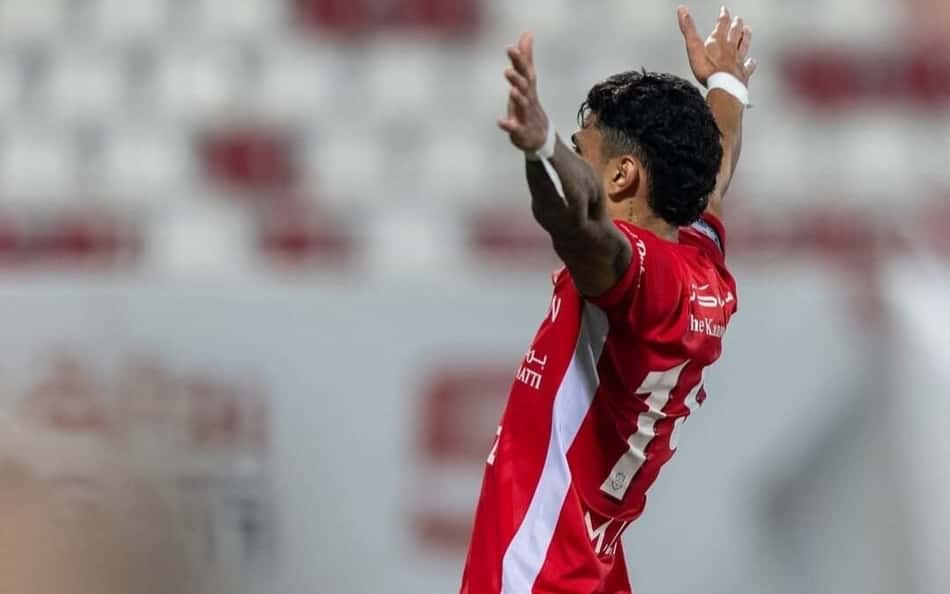Mateusão marca, e Shabab Al Ahli se aproxima de final da Copa da Liga dos Emirados