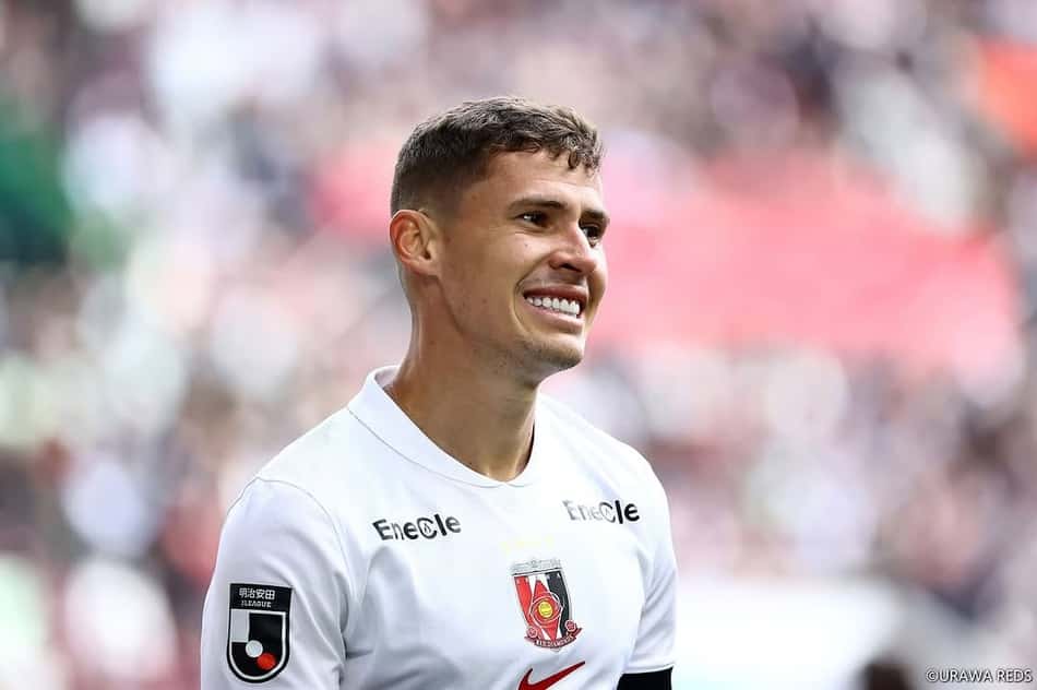 Matheus Sávio, meia do Urawa Reds