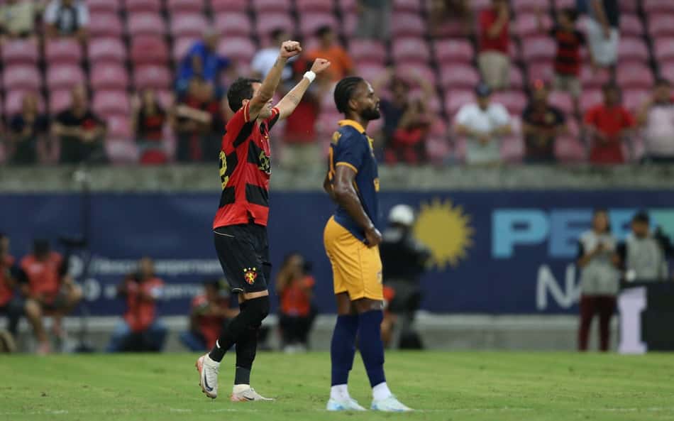 Pablo decide, e Sport vence o Retrô na ida da final do Pernambucano
