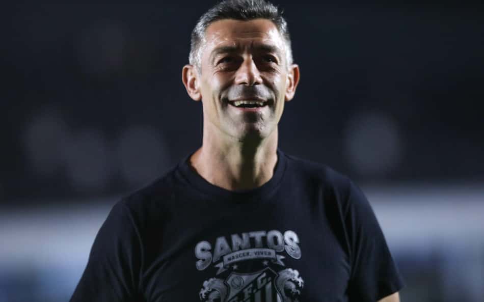 Caixinha exalta Neymar no Santos: 'um jogador fantástico'
