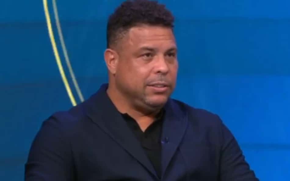 Ronaldo-aspect-ratio-512-320