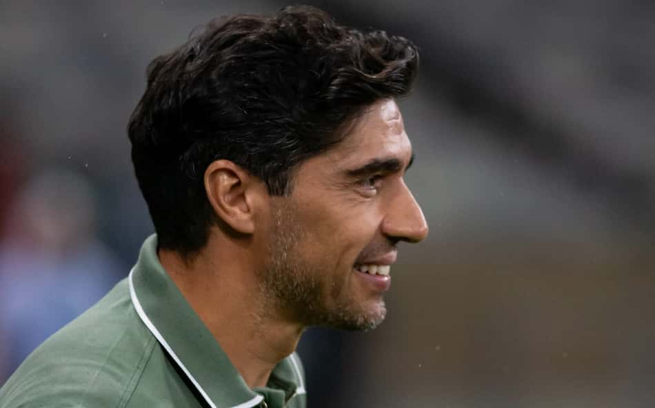 Contratações, Leila e torcida: Abel elenca motivos para classificação do Palmeiras