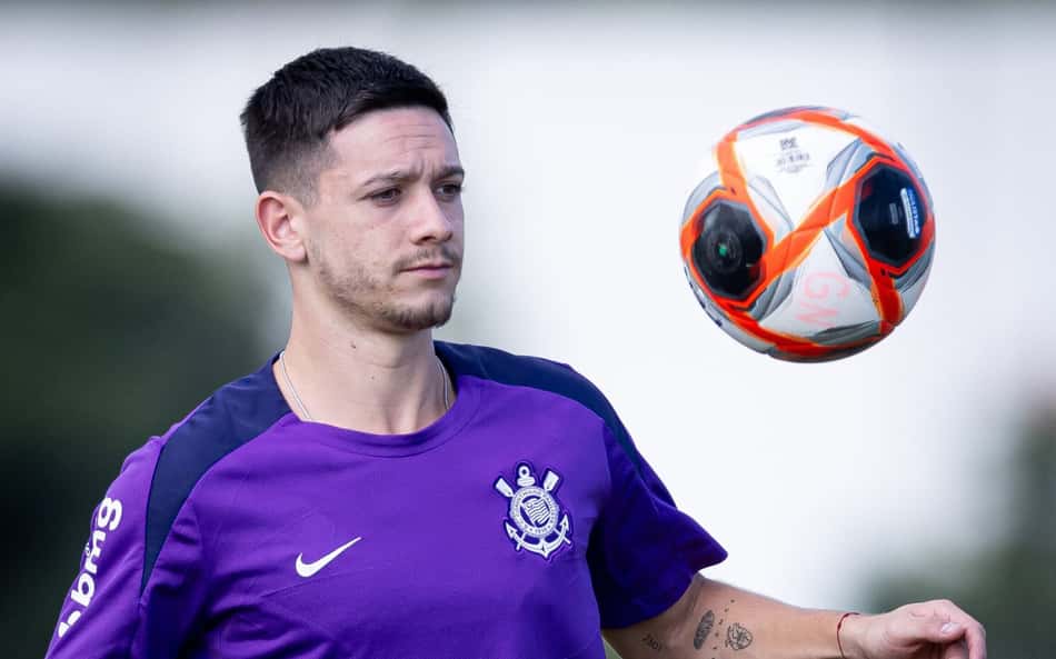 Garro treina sem restrições e deve ser novidade do Corinthians para final