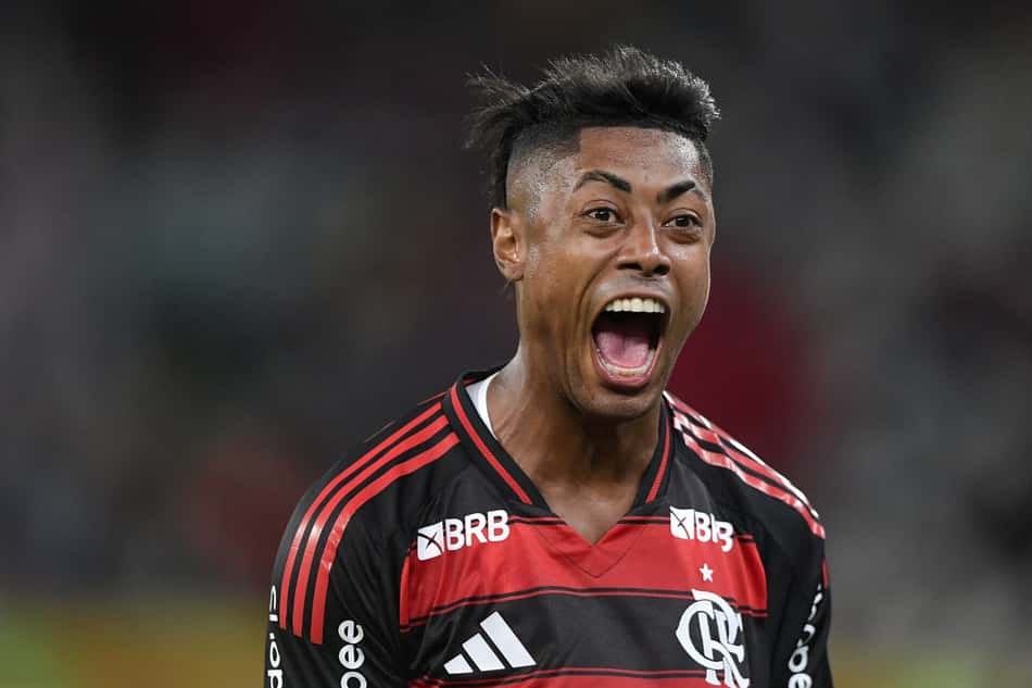 Bruno Henrique, do Flamengo, é alvo de investigação (Foto: Thiago Ribeiro/AGIF)