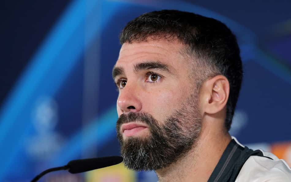 Carvajal volta a ser relacionado pelo Real Madrid na Champions League