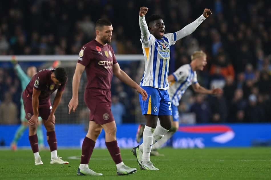 Manchester City e Brighton se enfrentam neste sábado pela Premier League, veja onde assistir (Foto: GLYN KIRK/AFP)