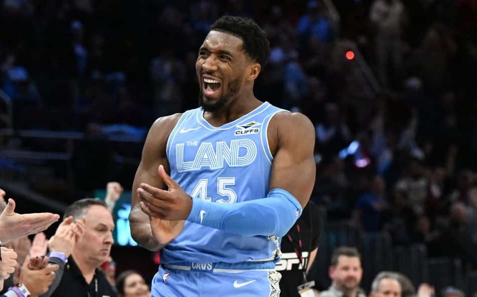 Cleveland Cavaliers é o primeiro a garantir vaga para os playoffs da NBA
