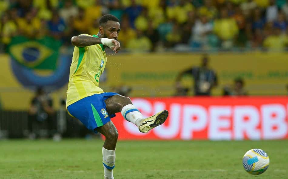 Saída de Gerson em Brasil x Colômbia preocupa torcedores do Flamengo: 'Trauma'