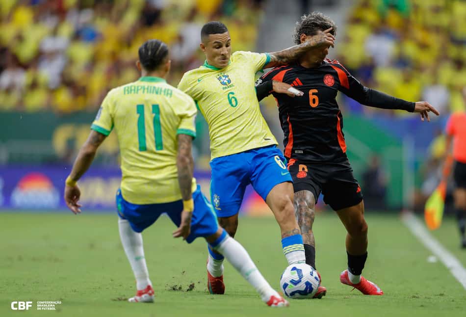 Guilherme Arana vai consolidando titularidade na Seleção