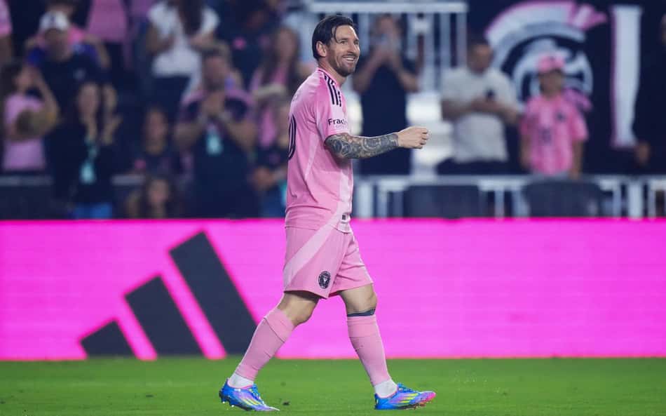 messi-inter-miami-scaled-aspect-ratio-512-320