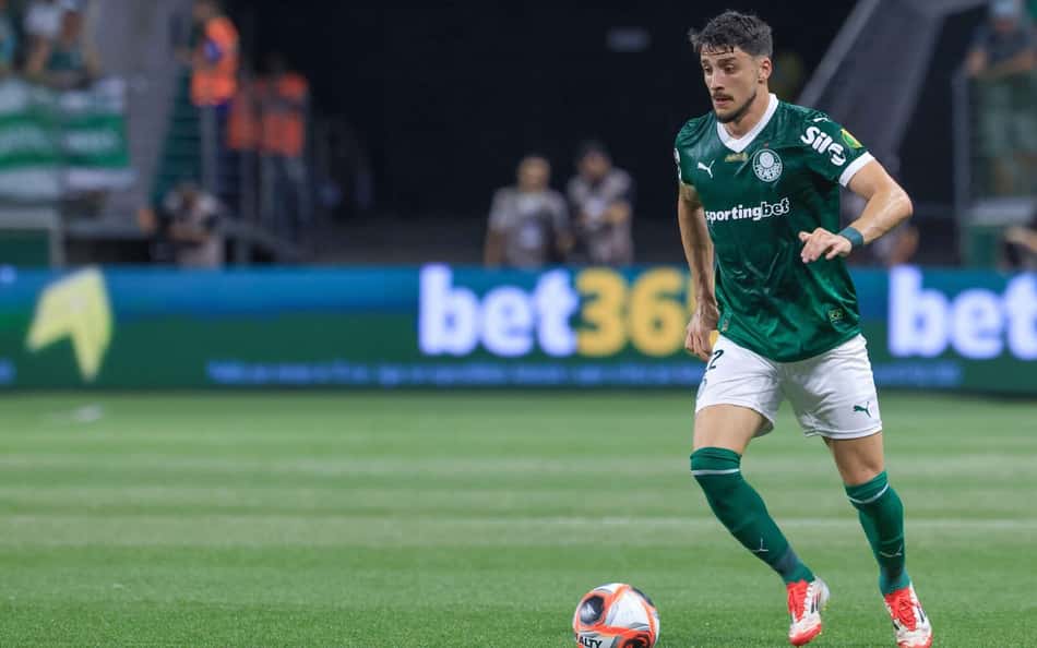 Abel Ferreira promove retorno de Piquerez ao time titular do Palmeiras