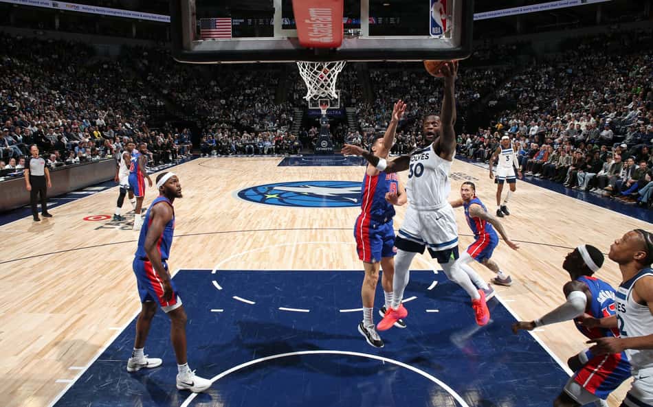 pistons-timberwolves-briga-scaled-aspect-ratio-512-320
