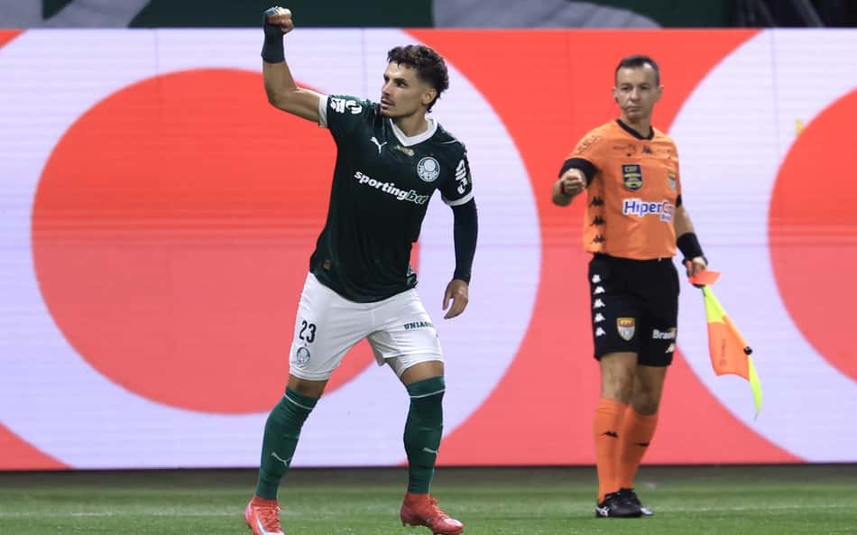 Após pênalti polêmico, São Paulo provoca Palmeiras nas redes: '1×0 Arbitragem'