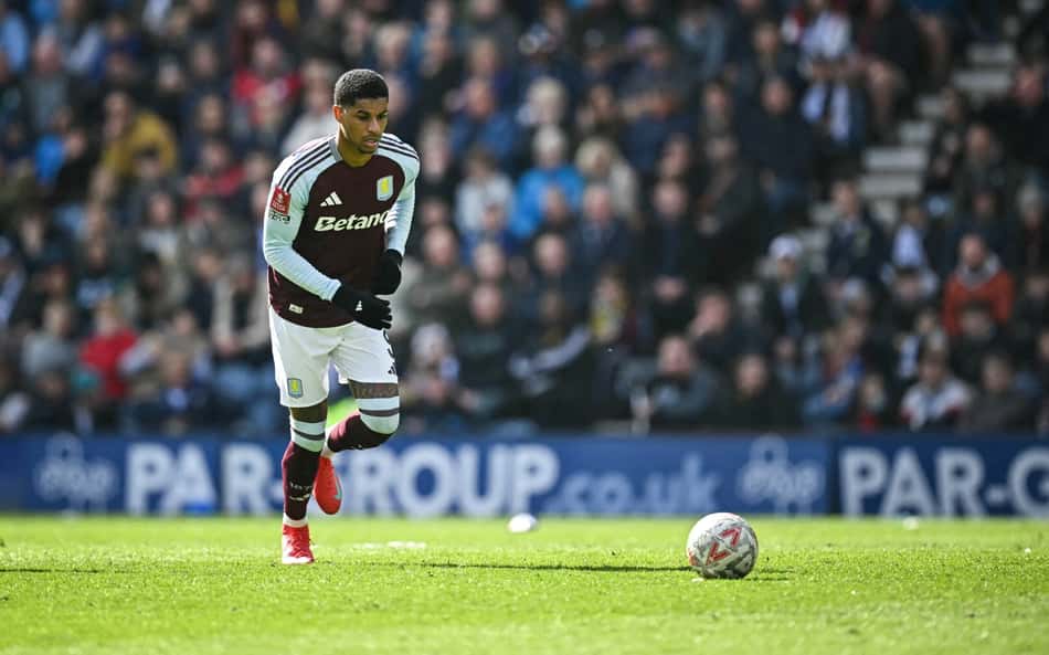 Aston Villa avança na Copa da Inglaterra com brilho de Ex-Manchester United