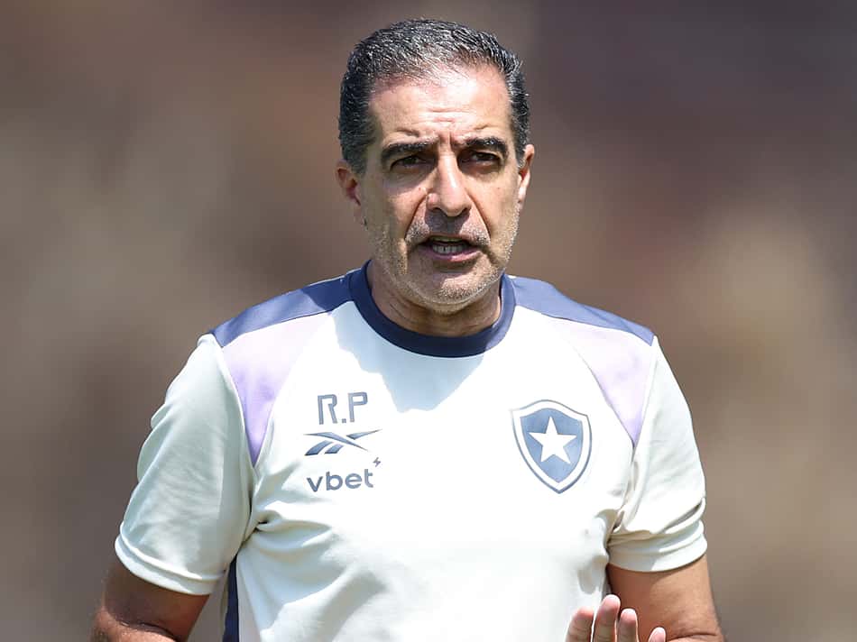 Renato Paiva, técnico do Botafogo