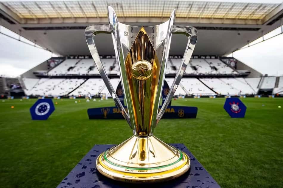 supercopa-feminina-2025-taça-medalha