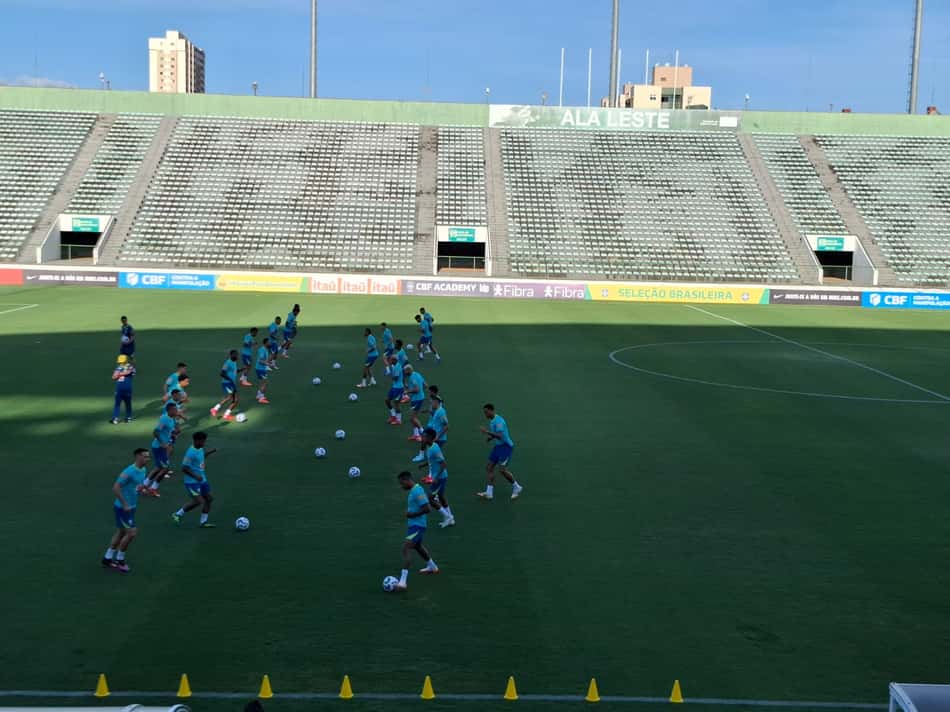Seleção tem se habituado a poucos treinos antes do 1º jogo