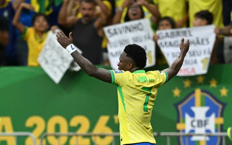 Vini Jr celebra gol em Brasil x Colômbia: 'Eu mereci'