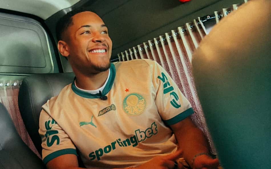 Vitor Roque entre os reforços mais caros do futebol brasileiro: veja ranking