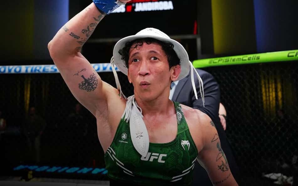 UFC 314: Virna Jandiroba derrota Yan Xiaonan, primeira do ranking