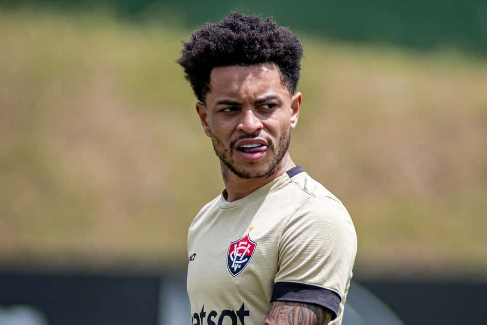 Matheuzinho em treino do Vitória Foto: Victor Ferreira / EC Vitória