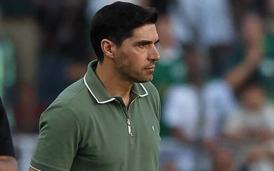 Abel surpreende em escalação do Palmeiras contra o Sport pelo Brasileirão