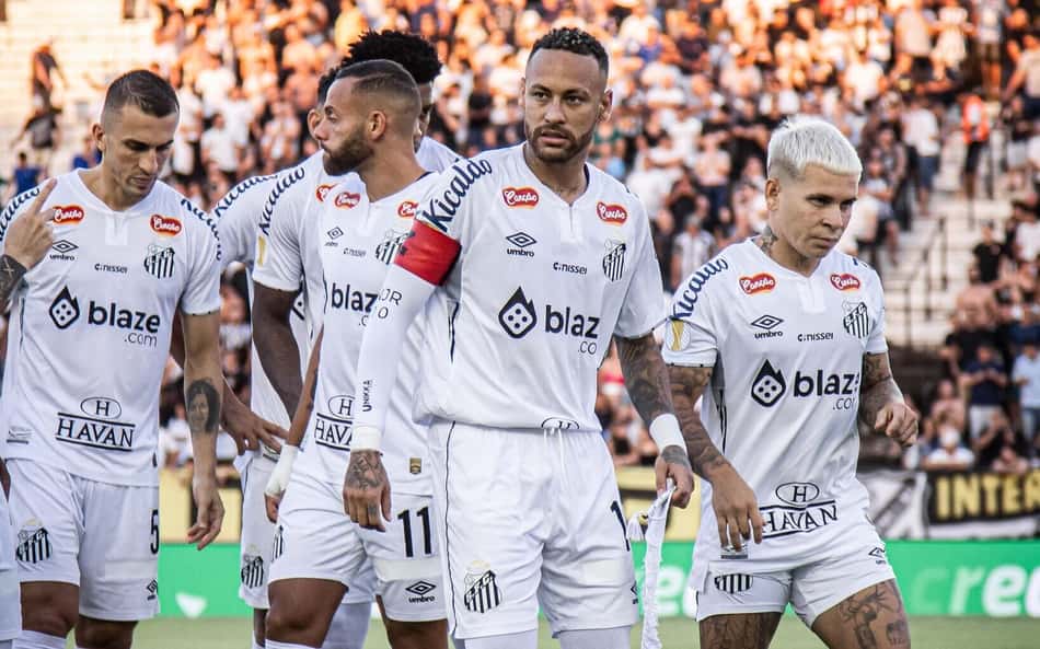 Quem deve sair do ataque do Santos para retorno de Neymar?