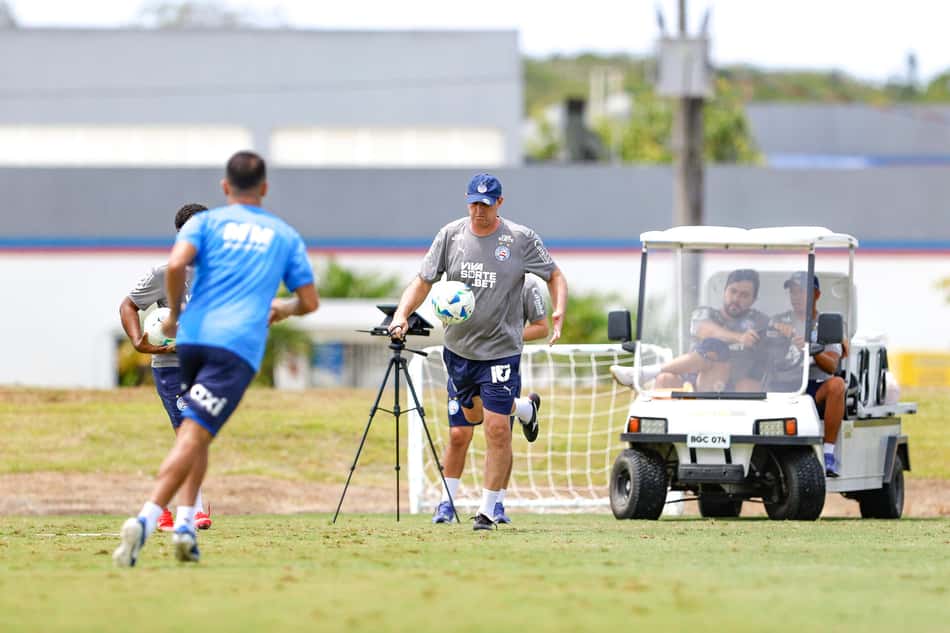 Rogério Ceni comanda treino do Bahia Foto: Rafael Rodrigues / EC Bahia