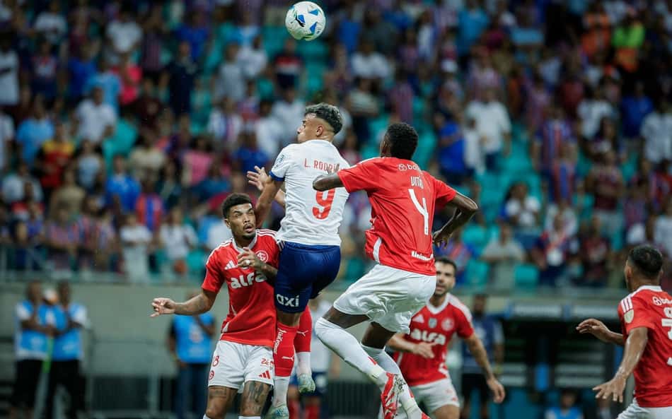 Inter arranca empate no fim contra o Bahia na Libertadores