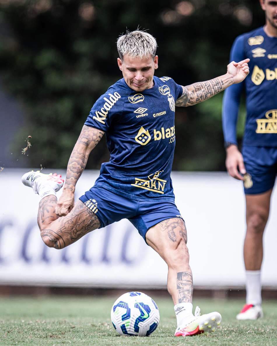 Soteldo deve retornar ao Peixe no duelo contra o Bahia, ne Vila Belmiro. (Foto: Raul Baretta/ Santos FC)