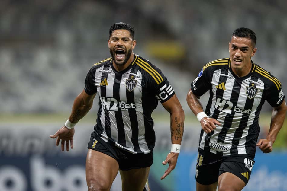 Hulk comemorando gol na Sul-Americana pelo Atlético-MG (Foto: Pedro Souza / Atlético)