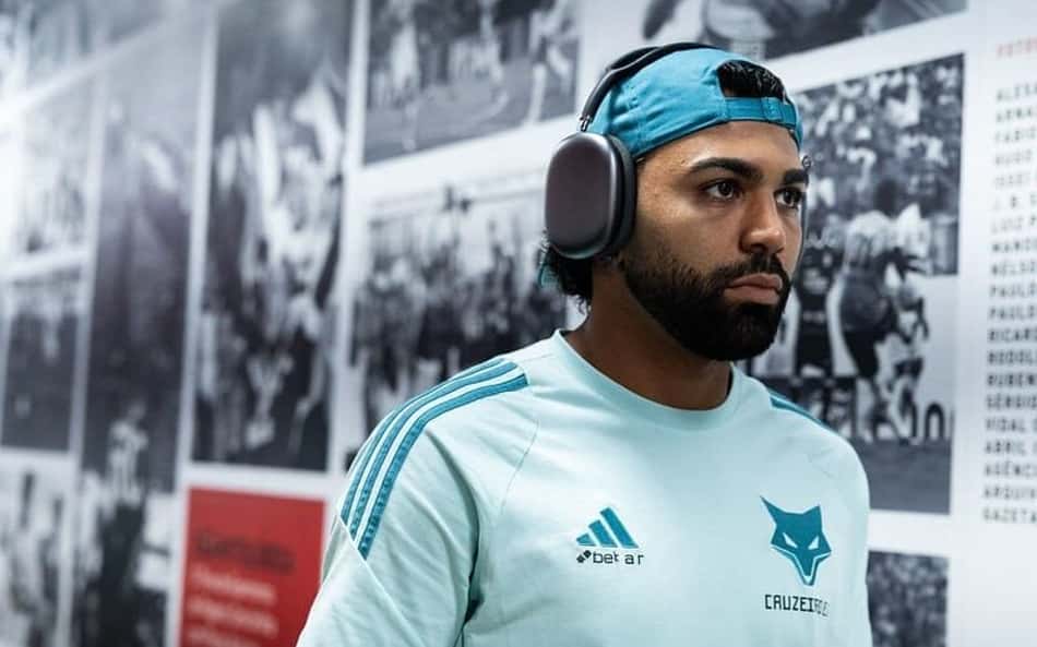 Jogos de hoje: quem joga no futebol e onde assistir ao vivo (17/04/2025)