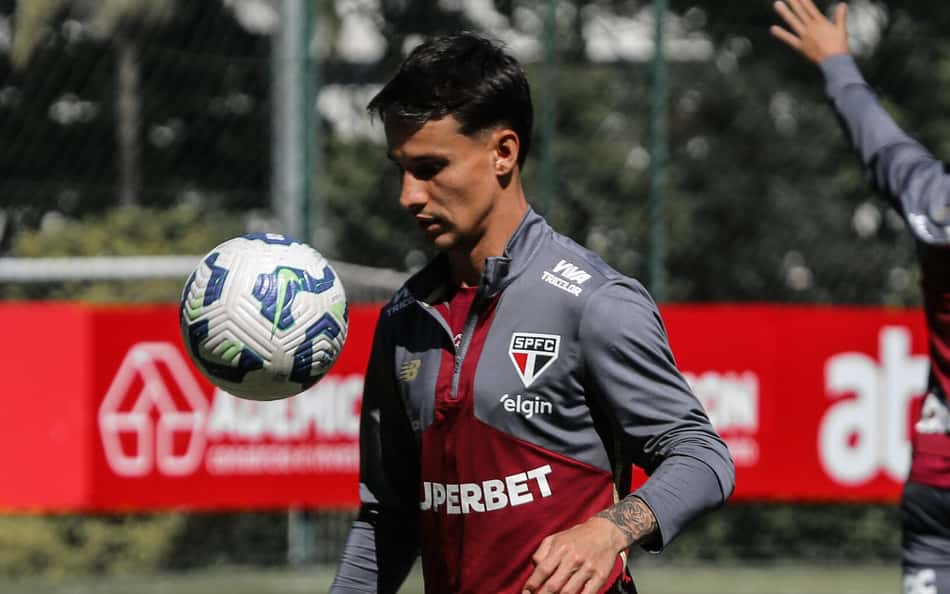 Treinos e viagens: veja a programação do São Paulo nesta semana