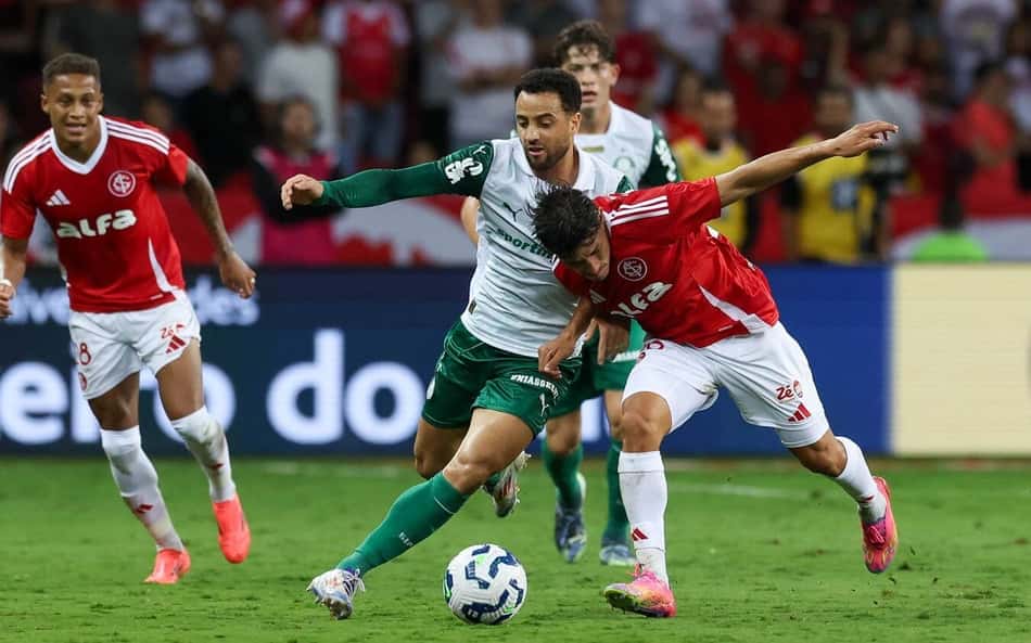 Palmeiras vence com gol de Facundo Torres e encerra invencibilidade do Internacional