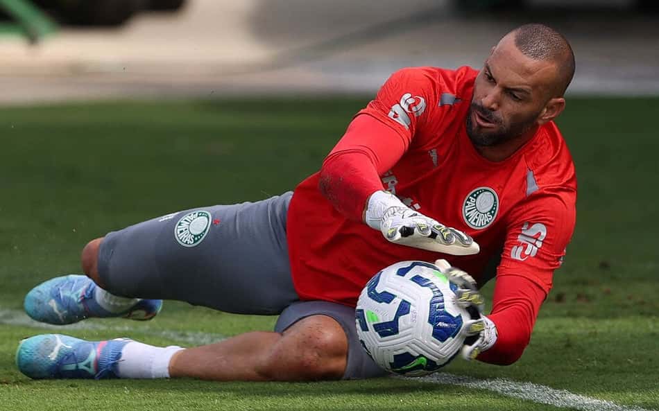 Weverton preocupa? Veja condição física do goleiro do Palmeiras após lesão