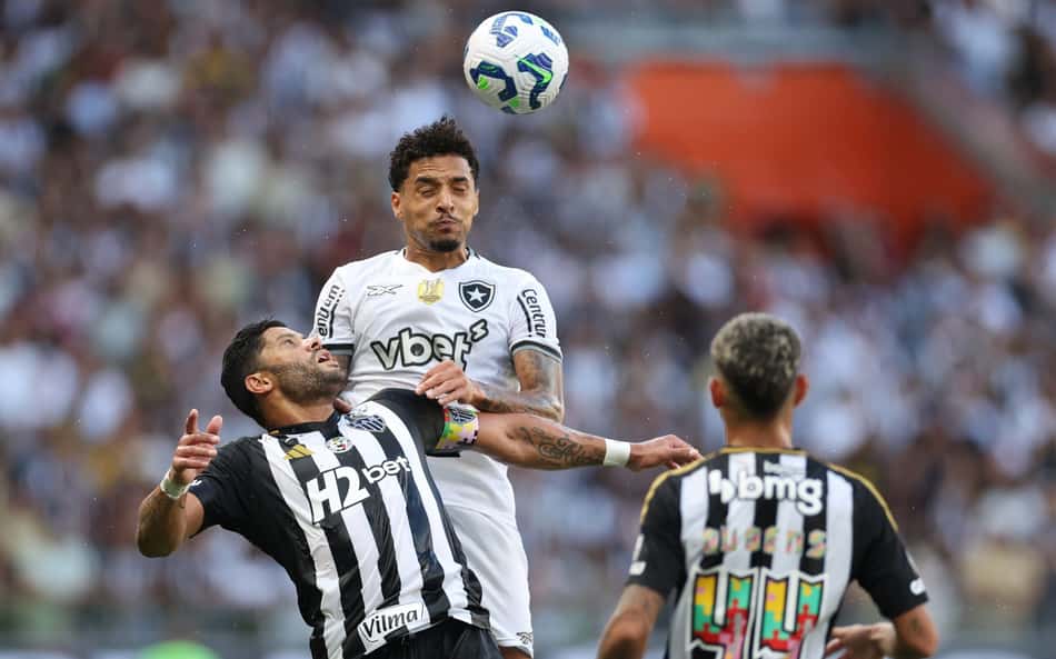 ANÁLISE: Botafogo paga o preço de falhas individuais em derrota para o Atlético-MG