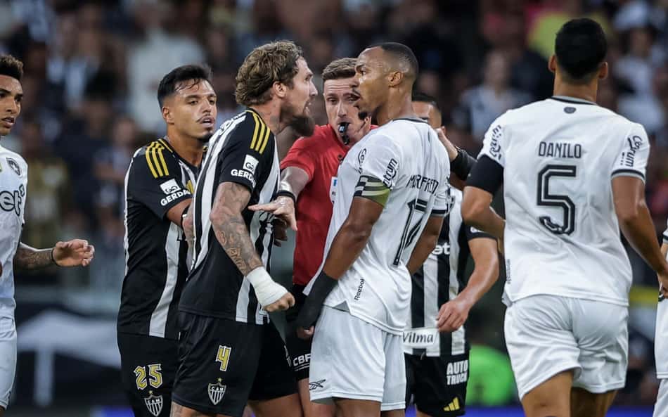 Marlon Freitas provoca Lyanco em Atlético-MG x Botafogo; veja leitura labial