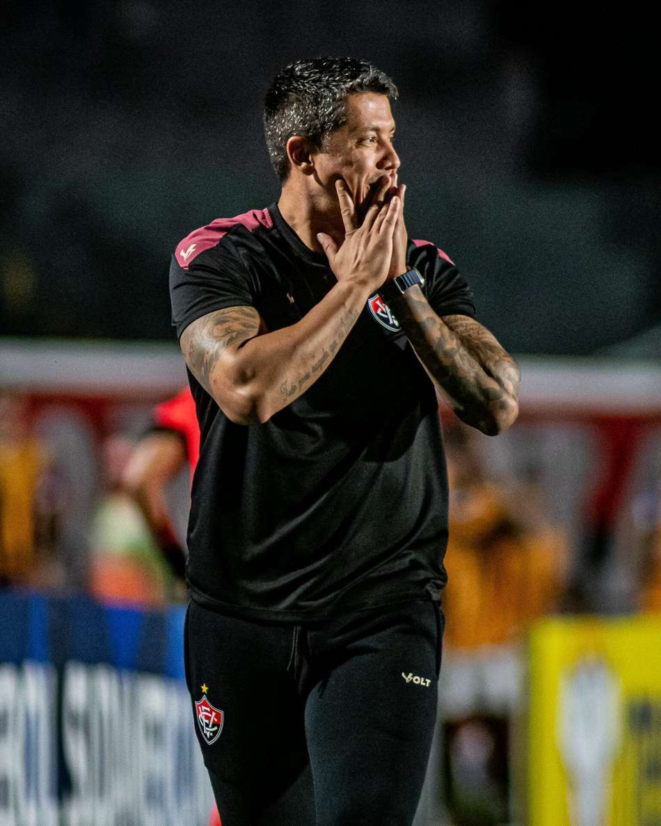 Thiago Carpini. (Foto: Victor Ferreira / EC Vitória)