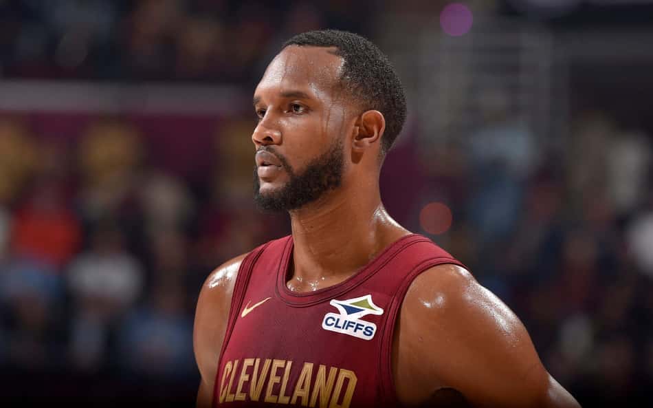 Destaque do Cavaliers, Evan Mobley desmerece Green em prêmio da NBA