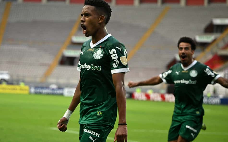 Ríos marca nos acréscimos, e Palmeiras vence Sporting Cristal pela Libertadores