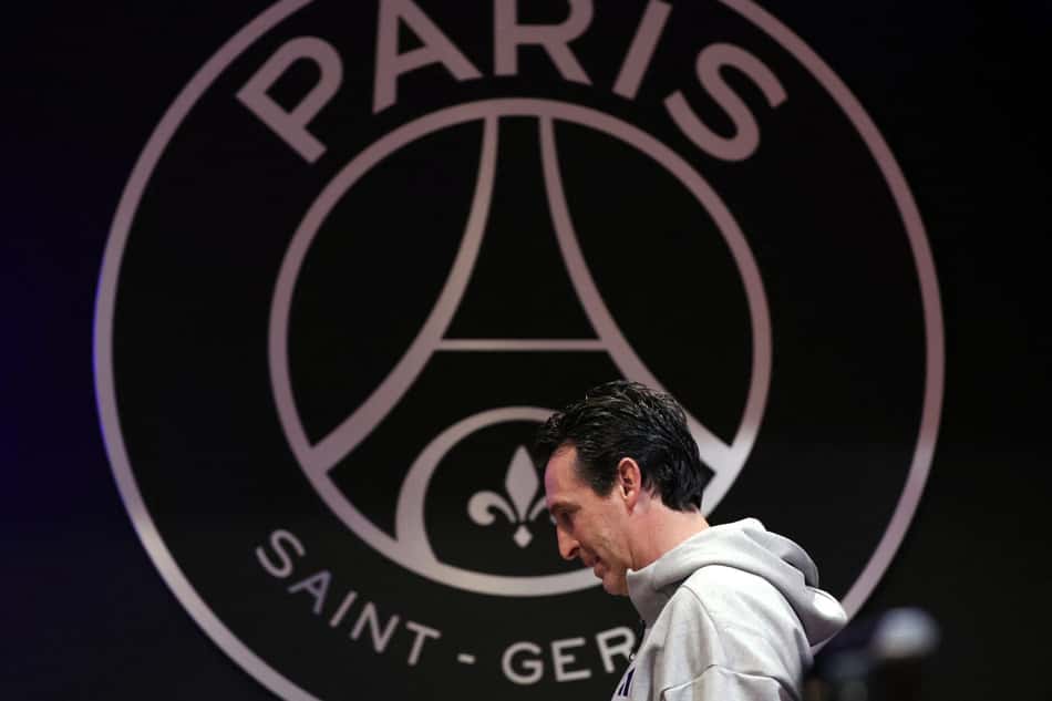 Durante sua passagem pelo PSG, Unai Emery foi eliminado da Champions ao sofrer uma virada histórica para o Barcelona (Foto: FRANCK FIFE/AFP)