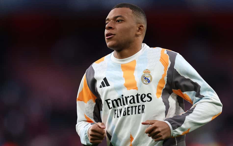 Mbappé de volta? Real Madrid divulga lista de relacionados contra Barcelona