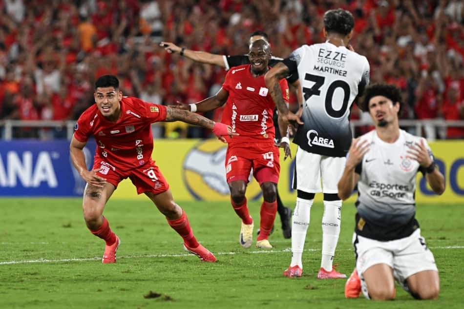 FBL-SUDAMERICANA-AMERICA-CORINTHIANS