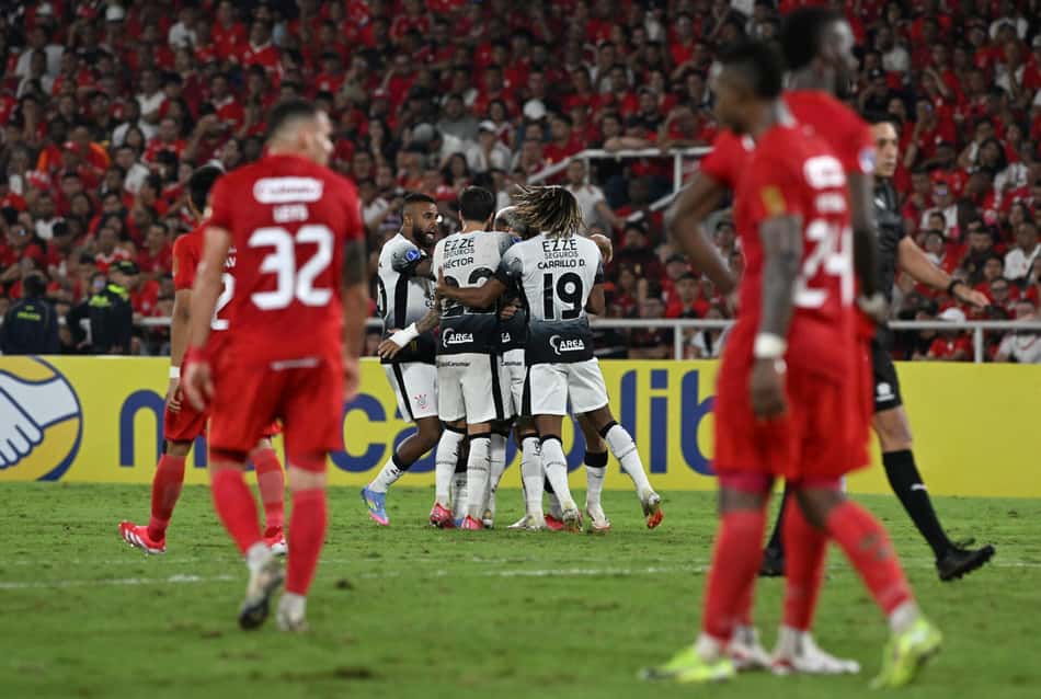 FBL-SUDAMERICANA-AMERICA-CORINTHIANS